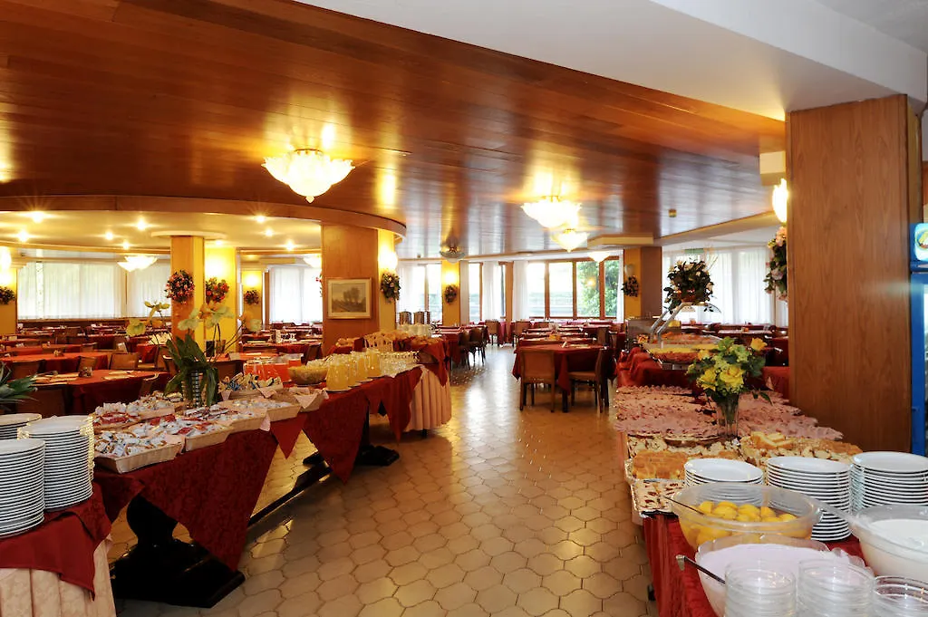 Hotel Palme & Suite Garda  Garda (Verona)