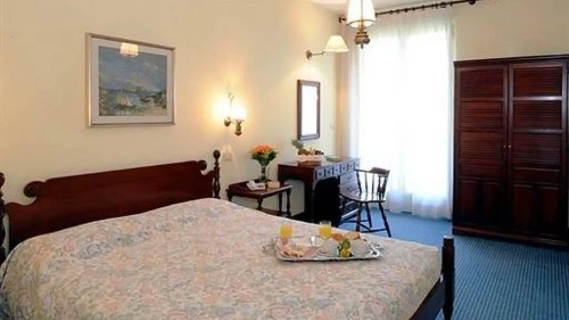 Hotel Palme & Suite Garda  3*, Garda (Verona) Italy