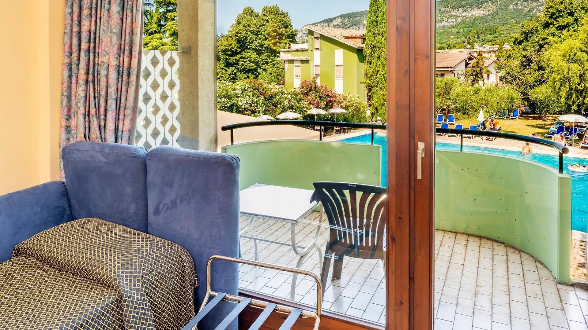 ***  Hotel Palme & Suite Garda  Italy