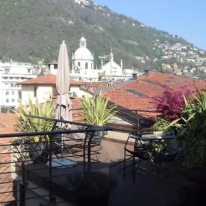 Via Carcano 13 Lägenhet Como